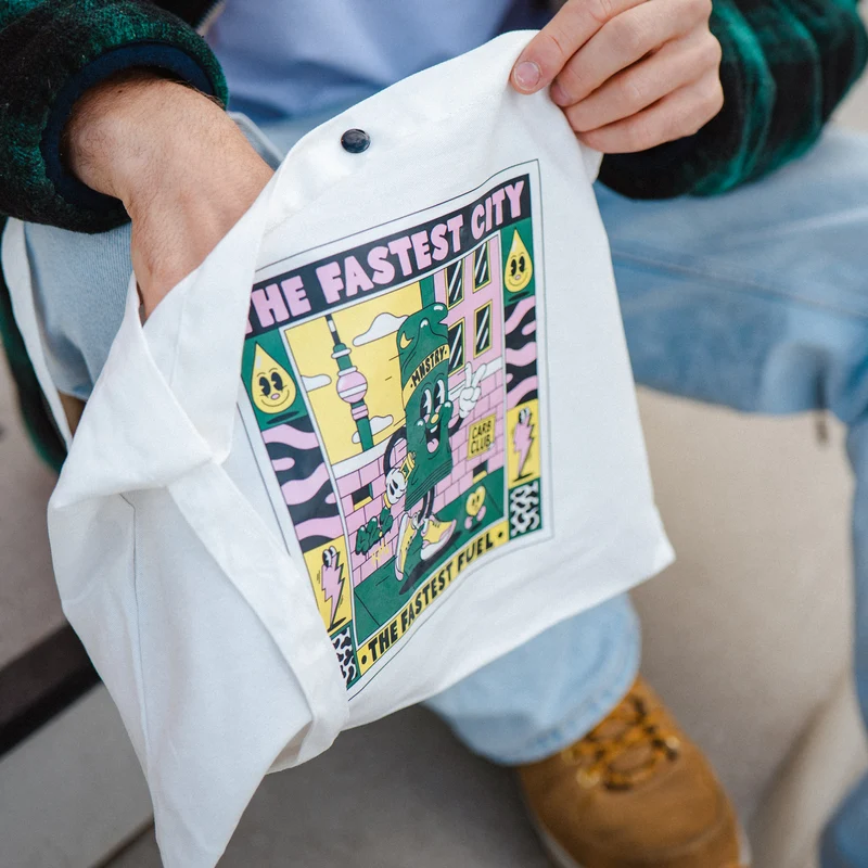 MUSETTE MNSTRY x YEYE WELLER