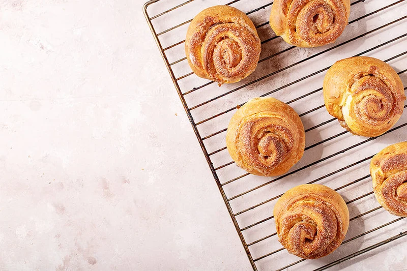 Professional Cinnamon Roll Formulation