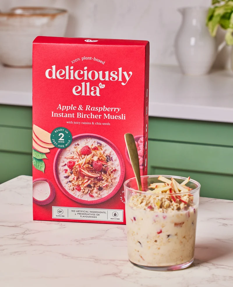 Apple & Raspberry Instant Bircher Muesli