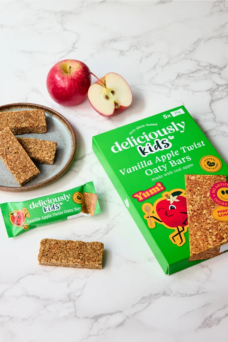 Vanilla Apple Twist Oaty Bar